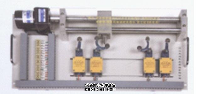 自動往返控制實物模型